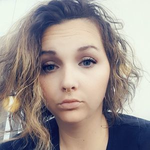 Meet your Posher, Ashleigh